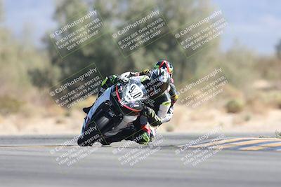 media/Nov-01-2025-CVMA (Sat) [[fc0f7531b8]]/Race 4-500-400-350 Supersport/